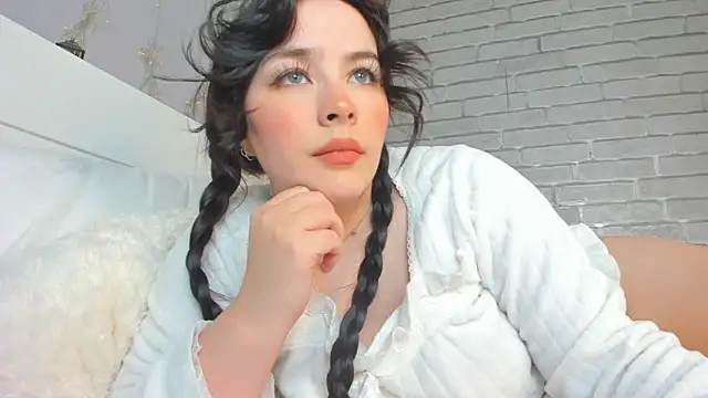 Snapshot of Nataly_forsy chatting on February 2026 02:22:02 PM Nataly forsy online show from February 2026 02:22:02 PM