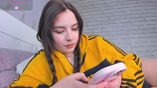 Snapshot of Nataly_forsy chatting on March 2026 01:15:02 PM Nataly forsy online show from March 2026 01:15:02 PM