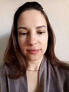 She-Moon online show from May 2026 05:23:02 AM