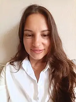She-Moon online show from July 2026 11:17:02 AM