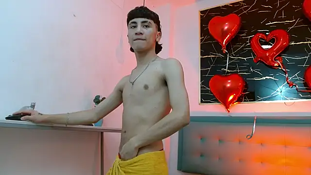 XanderGrey8 online show from February 2026 07:10:01 PM