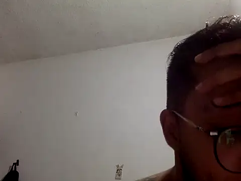 Tito 12  online show from February 2026 04:52:01 AM