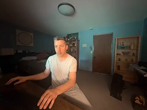 chrisw8140 online show from June 2026 05:02:02 PM