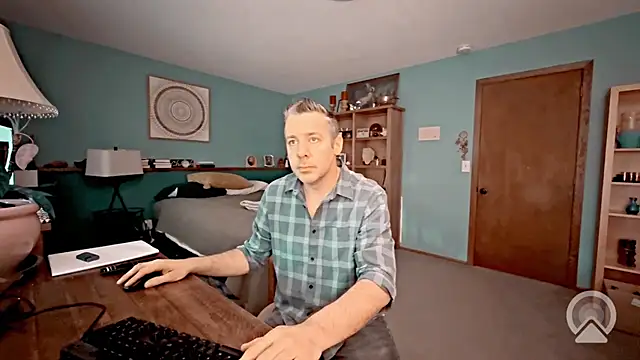 chrisw8140 online show from June 2026 02:04:02 PM