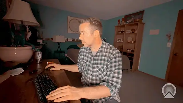chrisw8140 online show from June 2026 03:56:01 AM