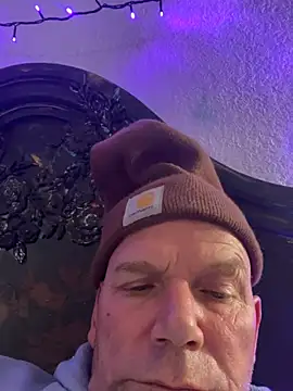 Snapshot of sofnhornyforu chatting on January 2026 11:32:02 PM sofnhornyforu online show from January 2026 11:32:02 PM