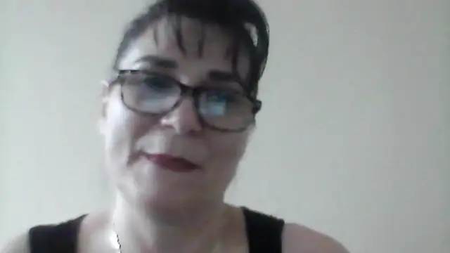 HotMonica online show from April 2026 12:16:02 PM
