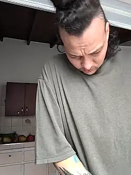 Snapshot of just_NB chatting on January 2026 05:07:02 PM just NB online show from January 2026 05:07:02 PM