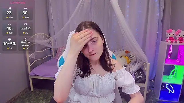 KiraDuvall online show from May 2026 03:50:01 PM