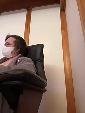 Snapshot of hiroshi-1964 chatting on February 2026 10:25:02 PM hiroshi-1964 online show from February 2026 10:25:02 PM