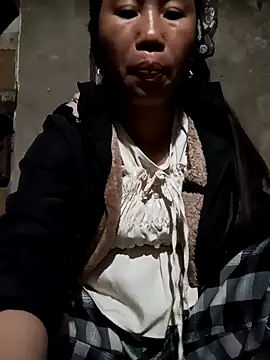 Snapshot of CML93 chatting on February 2026 12:42:02 AM CML93 online show from February 2026 12:42:02 AM