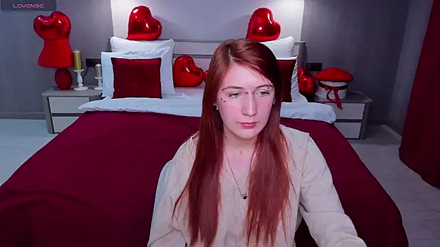 Polly Sweet online show from February 2026 06:27:01 PM