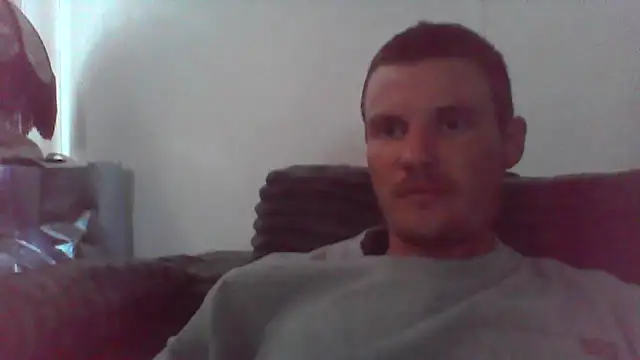 Snapshot of HungandHynotic chatting on May 2026 10:39:01 PM HungandHynotic online show from May 2026 10:39:01 PM