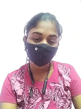 Snapshot of Tamil_Hot_RoyalQueen chatting on January 2026 06:46:02 PM Tamil Hot RoyalQueen online show from January 2026 06:46:02 PM