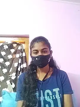 Snapshot of Tamil_Hot_RoyalQueen chatting on February 2026 03:27:02 AM Tamil Hot RoyalQueen online show from February 2026 03:27:02 AM