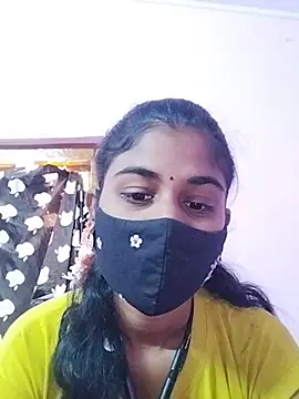 Snapshot of Tamil_Hot_RoyalQueen chatting on February 2026 05:55:01 AM Tamil Hot RoyalQueen online show from February 2026 05:55:01 AM