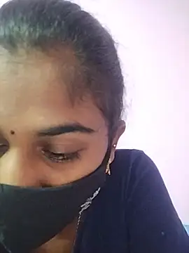 Snapshot of Tamil_Hot_RoyalQueen chatting on February 2026 02:59:02 PM Tamil Hot RoyalQueen online show from February 2026 02:59:02 PM