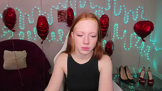 Snapshot of Katrys chatting on February 2026 01:04:02 AM Katrys online show from February 2026 01:04:02 AM