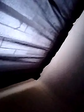FINEBABYWOLF online show from May 2026 04:42:02 AM