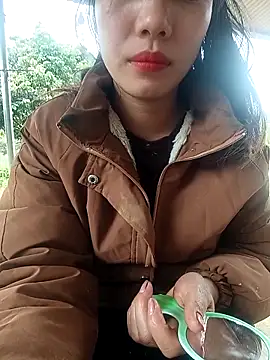 Snapshot of -Likin- chatting on February 2026 05:44:01 AM -Likin- online show from February 2026 05:44:01 AM