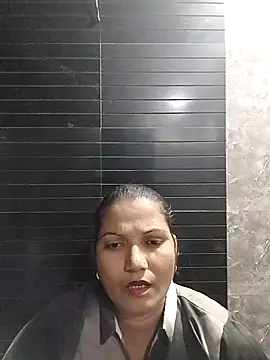 Loveina horny online show from January 2026 08:18:01 AM