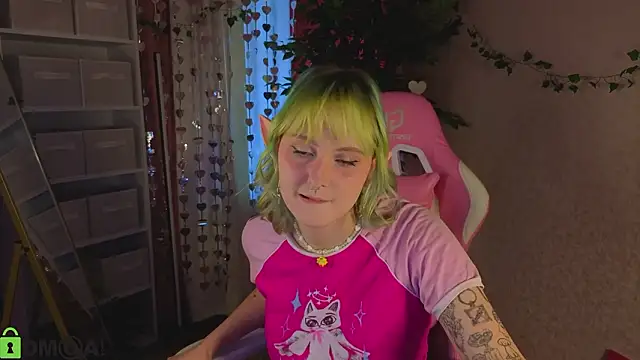 Roziett Belle online show from February 2026 09:25:02 AM