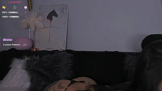 Snapshot of your_asian_dream chatting on February 2026 04:49:02 AM your asian dream online show from February 2026 04:49:02 AM