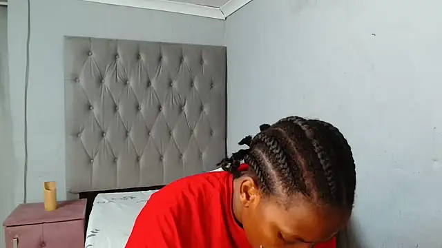MelowD 2 online show from May 2026 10:06:01 PM
