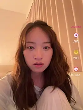 wenwenyaa online show from June 2026 02:18:02 PM