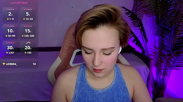 Snapshot of Ellie_Heavenly chatting on February 2026 08:46:01 AM Ellie Heavenly online show from February 2026 08:46:01 AM