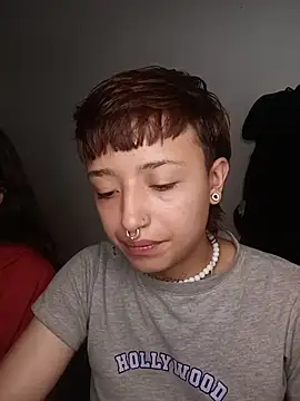 Snapshot of AlexxaAndRileyy chatting on February 2026 03:48:02 PM AlexxaAndRileyy online show from February 2026 03:48:02 PM