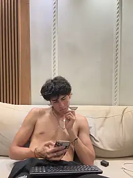 noahx valko online show from February 2026 05:25:02 AM