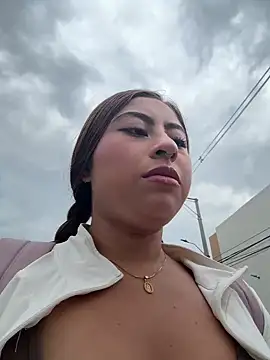 ThamaraGen  online show from February 2026 01:11:01 PM