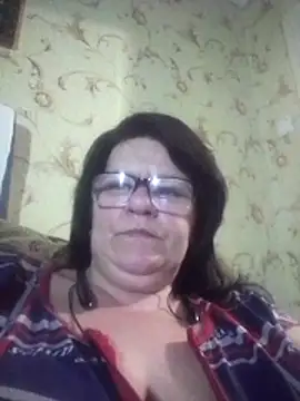 Snapshot of NysiOlsen chatting on February 2026 06:17:01 PM NysiOlsen online show from February 2026 06:17:01 PM