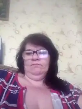 Snapshot of NysiOlsen chatting on April 2026 10:41:01 AM NysiOlsen online show from April 2026 10:41:01 AM