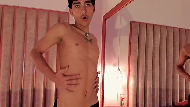 Snapshot of Mike_thomsonn chatting on February 2026 04:28:02 PM Mike thomsonn online show from February 2026 04:28:02 PM