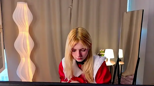 Snapshot of JuanaSumma chatting on February 2026 06:17:01 AM JuanaSumma online show from February 2026 06:17:01 AM