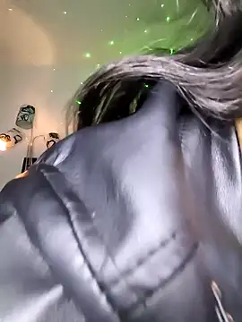 Snapshot of ebonysummer_ chatting on February 2026 04:49:02 AM ebonysummer online show from February 2026 04:49:02 AM