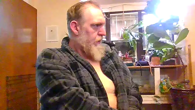 Snapshot of Moeblick chatting on February 2026 12:21:01 PM Moeblick online show from February 2026 12:21:01 PM