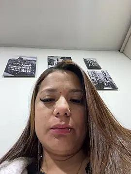 Pretty  Milf online show from March 2026 09:59:01 AM