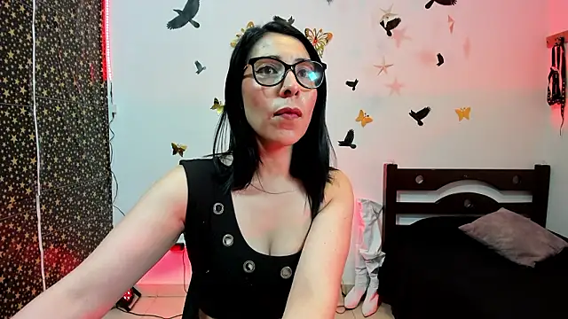 Snapshot of adellelennoxx chatting on January 2026 09:03:02 AM adellelennoxx online show from January 2026 09:03:02 AM