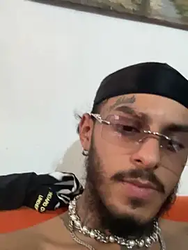 liyamjunior online show from February 2026 07:54:01 PM