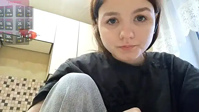 Snapshot of GameToiler chatting on January 2026 06:28:02 AM GameToiler online show from January 2026 06:28:02 AM