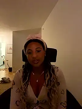 Snapshot of xo_steffyxo_4 chatting on January 2026 10:02:02 PM xo steffyxo 4 online show from January 2026 10:02:02 PM