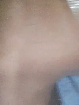 Snapshot of miumiu_sexy2x chatting on February 2026 01:07:02 AM miumiu sexy2x online show from February 2026 01:07:02 AM