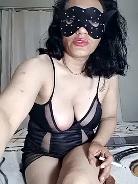 Karanfilim online show from May 2026 10:52:02 PM