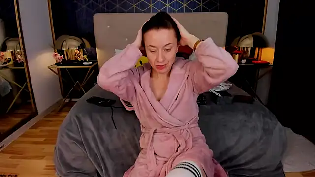 GingerWixxx online show from February 2026 05:14:01 AM