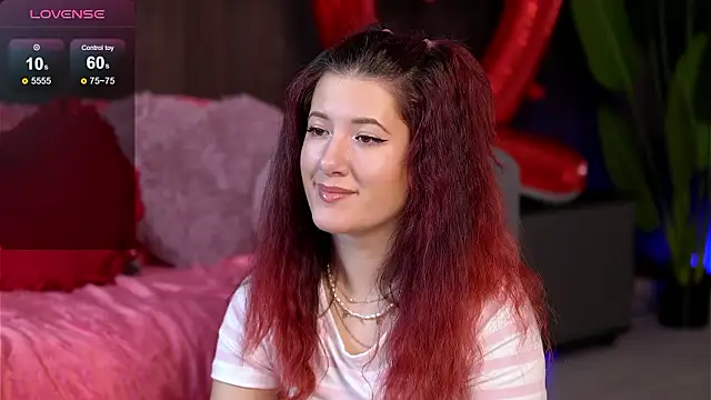 Snapshot of EvaMo0n chatting on February 2026 04:53:01 AM EvaMo0n online show from February 2026 04:53:01 AM