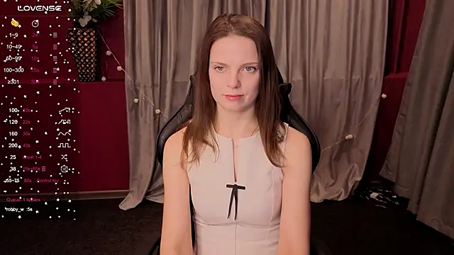 Snapshot of RoseWaulhgberg chatting on January 2026 01:42:02 AM RoseWaulhgberg online show from January 2026 01:42:02 AM