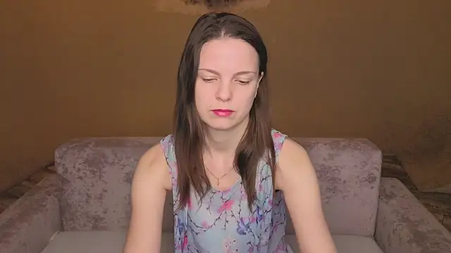 Snapshot of RoseWaulhgberg chatting on April 2026 02:07:01 AM RoseWaulhgberg online show from April 2026 02:07:01 AM